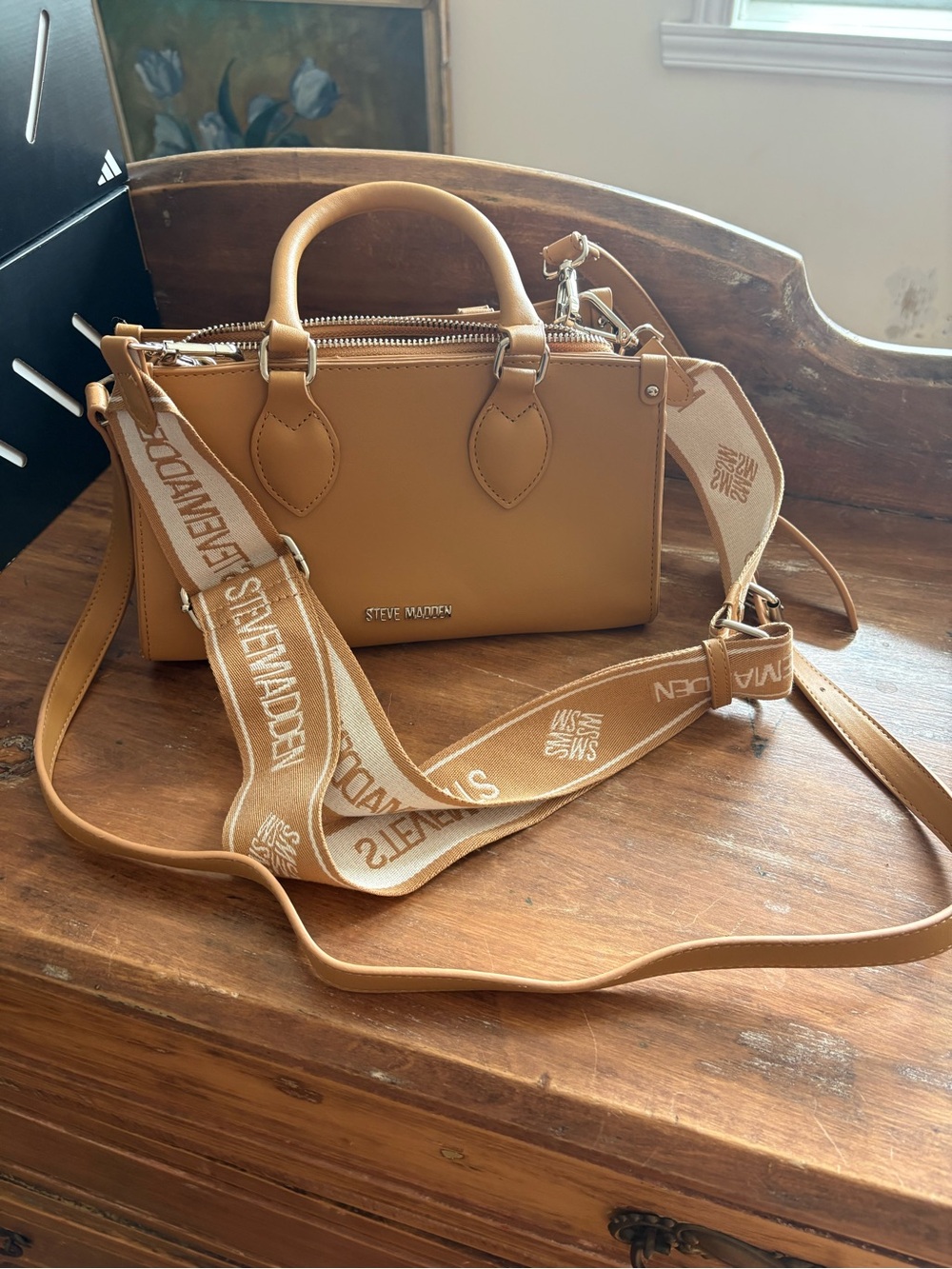 Steve Madden Tan Leather bag with Branded Strap